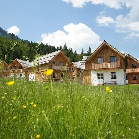 別荘 Attraktives Ferienh Altausee *